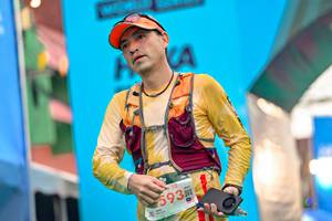 BIB: 593
                            <button type="button" onclick="openModal(24883906)" class="btn btn-primary btn-sm float-right btn-popup" data-toggle="modal" data-target=".modal-high-quality">
                        <i class="fas fa-shopping-cart"></i> Add to Cart
                    </button>
                                            <button type="button" onclick="isThisMe(24883906, true)" class="btn btn-success btn-sm float-right btn-popup btn-isme hidden" data-toggle="tooltip" data-placement="bottom" title="นี่คือรูปของคุณใช่ไหม คลิกที่นี่เพื่อเอาเข้าอัลบั้ม">
                        <i class="fas fa-plus"></i> Add to album
                    </button>
                    <button type="button" onclick="isThisMe(24883906, false)" class="btn btn-warning btn-sm float-right btn-popup btn-isnotme hidden">
                        <i class="fas fa-ban"></i> Remove from album
                    </button>